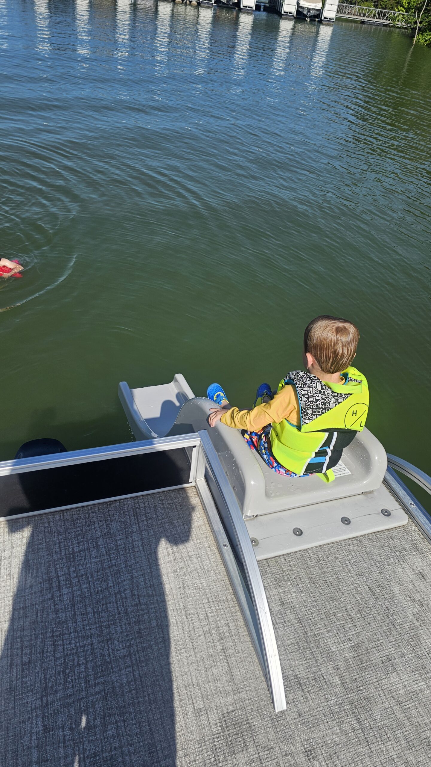 Captain operated boat on Table Rock Lake